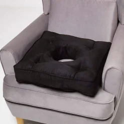 Homescapes Coussin bouée rehausseur en suédine noir, 50 x 50 x 10 cm -* Coussin Pour Canapé