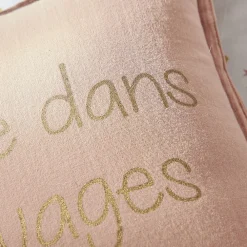 Discount Today Coussin carré "La tête dans les nuages" (40x40 cm - Rose)
