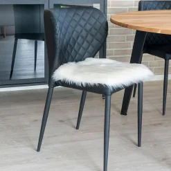 House Nordic Coussin de siège en peau d'agneau artificielle ivoire 40 x 40 cm* Galette De Chaise