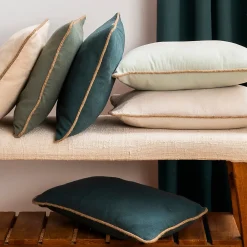 Coussin en coton recyclé vert kaki uni L.50 x l.30 cm Déko&Co* Coussin Pour Canapé