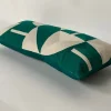 Coussin motif géométrique vert et blanc l.70 x h.30 cm* Coussin Pour Canapé