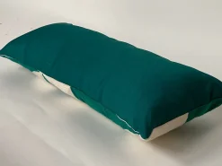 Coussin motif géométrique vert et blanc l.70 x h.30 cm* Coussin Pour Canapé