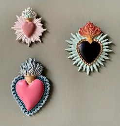 Best Emdedesign Décoration murale ex-voto cœur coloré rose H.7,8cm Emde
