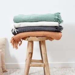 The Home Deco Factory Jeté de canapé en coton gaufré 170x250 cm* Plaid Canapé|Plaid