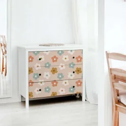 Decochic Papier peint adhésif marguerites multicolore en vinyle lavable et amovible - 1 rouleau 50x300 cm -*Enfant Papier Peint Enfant