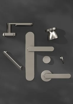 Outlet GoodHome Poignée de meuble arrondi Minzh aluminium effet nickel satin gris l.121mm x l.25mm x H. 16mm entraxe 96mm