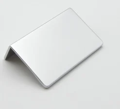 Online Hardwarexchange Poignée de meuble en zamac E 32 mm CHROME MAT