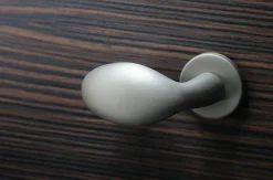 New Hardwarexchange Poignée de porte intérieure sur rosaceZamac nickel satiné mat Avec ressort de rappel