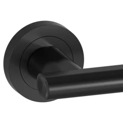 Clearance GoodHome Poignées sur rosace à visser ronde en aluminium noir mat Logeo
