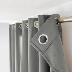 Outlet Home Maison Rideau thermique en microfibre doublée (135x180 cm - Gris clair)