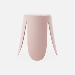 Sweeek Set de 4 tabourets empilables rose pâle. bouclette texturée. NIKI. D.30 / 44 x H46cm