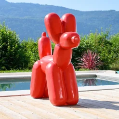 Wanda Collection Statue chien ballon rouge 100 cm* Statue Décorative