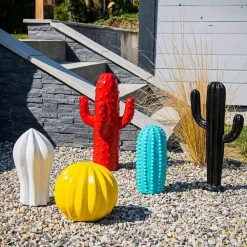 Wanda Collection Statue deco cactus boule jaune 20cm* Statue Décorative
