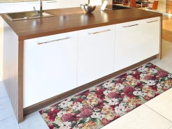 Atticgo Tapis de cuisine rouge rectangulaire dessins avec des fleurs 52x100 cm RICCI* Tapis Pour Cuisine