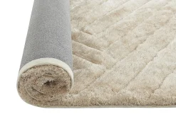 Vente-unique Tapis shaggy en relief à poils longs - 160 x 230 cm - Blanc cassé - MAZE* Tapis Pour Salon