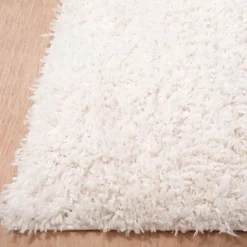 Unamourdetapis Tapis shaggy tissé motif uni LYN4 UNILA, crème* Tapis Uni